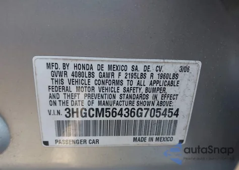 2006 Honda Accord 2.4 Lx z USA, uszkodzony, nr VIN 3HGCM56436G705454